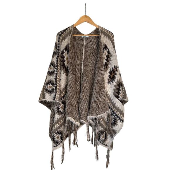Nostalgia Accessories - Nostalgia Women's Southwest Sweater Knit Wrap w/ Fringe Hem One Size Multi NWOT